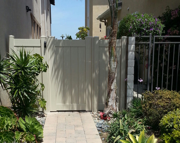 Solid Privacy Fence Gate