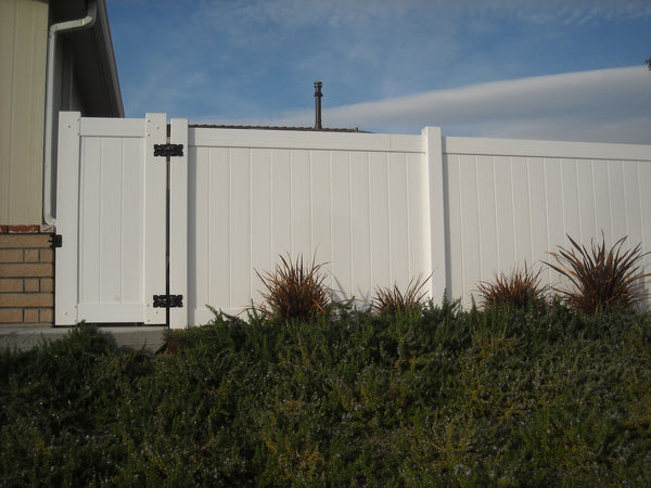Solid Privacy Fence Gate